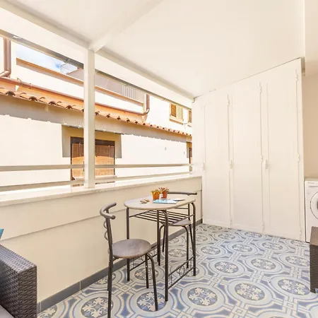 Estate4home - Heart Daire Sorrento